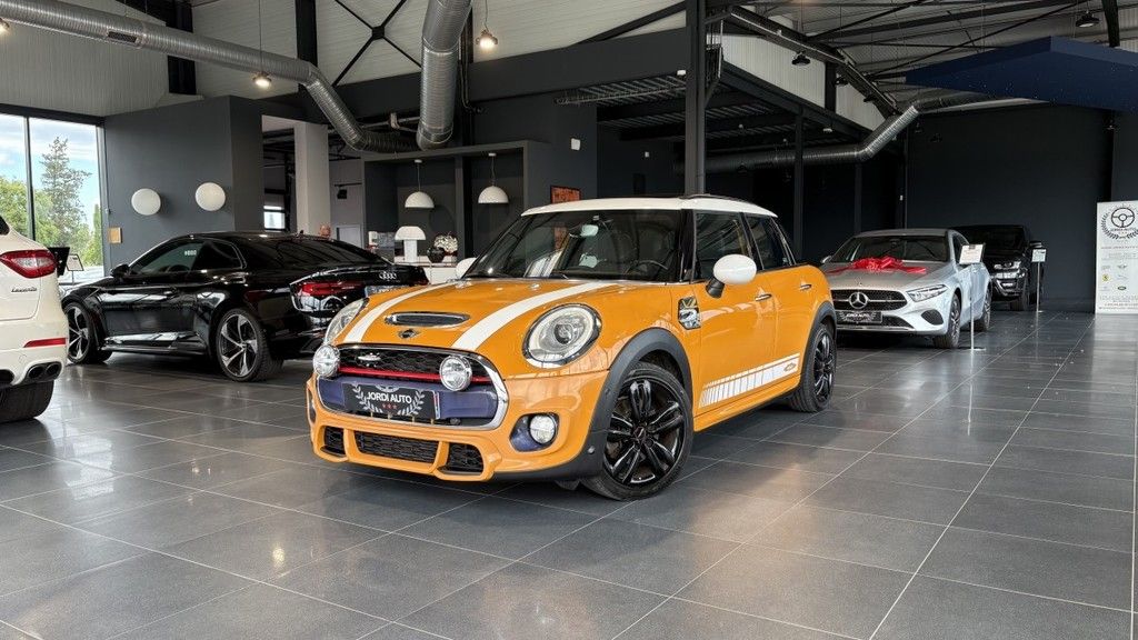 MINI COOPER SD F55