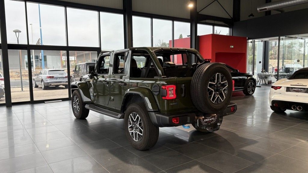 Jeep Wrangler Unlimited (4)