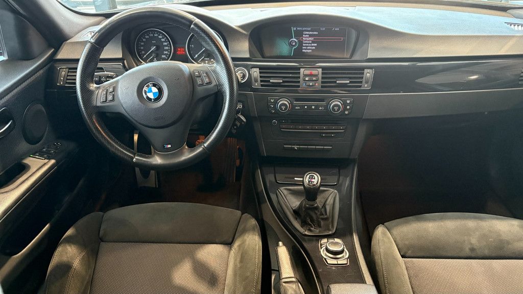 BMW Série 3 E90 330d