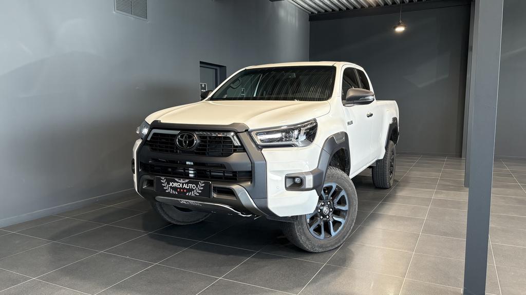 Toyota Hilux Xtra Cab 