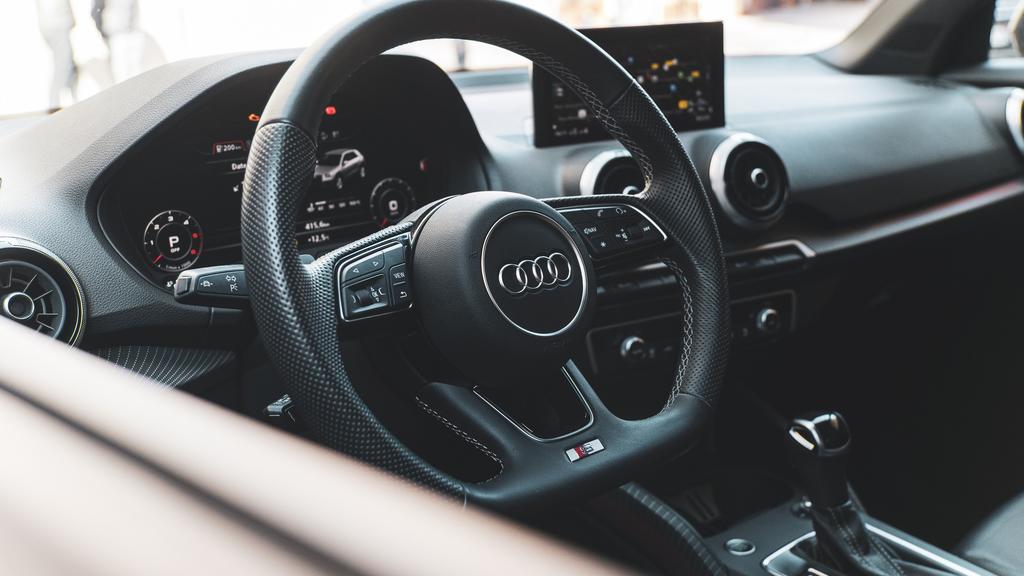 AUDI Q2