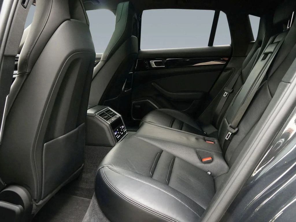 Porsche PANAMERA SPORT TURISMO